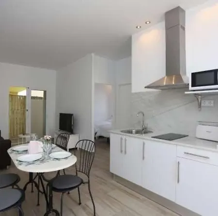 La Mar Sala Piscina Compartida Кониль-де-ла-Фронтера