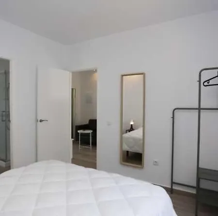 Апартаменты La Mar Sala Piscina Compartida