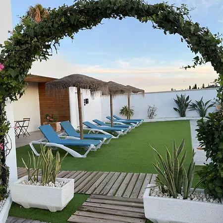 La Mar Sala Piscina Compartida Апартаменты *