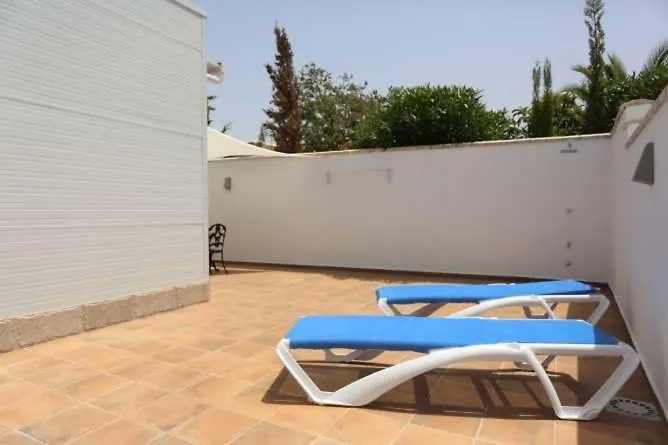 La Mar Sala Piscina Compartida Apartman