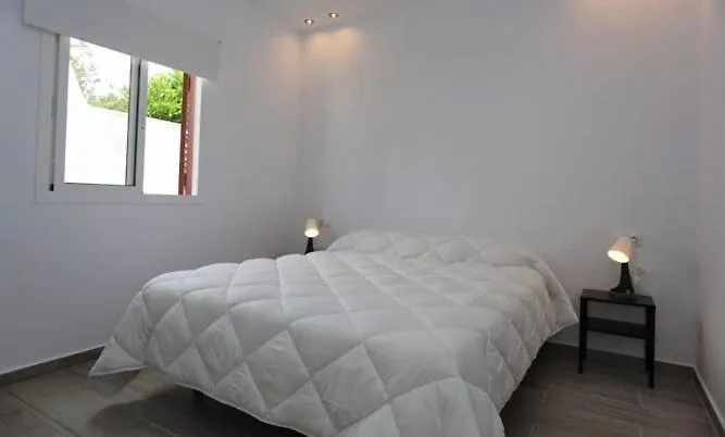 La Mar Sala Piscina Compartida Apartman *