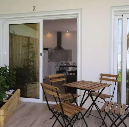 La Mar Sala Piscina Compartida * קוניל דה לה פרונטרה
